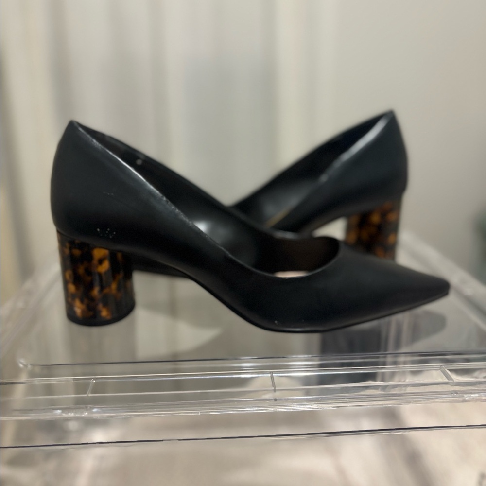 Kelly & Katie Black Pumps with Tortoise Block Heel